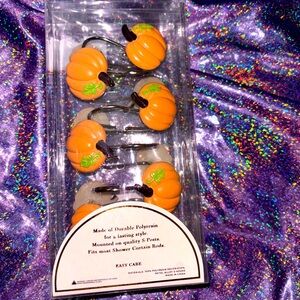 Pumpkin Shower Hooks